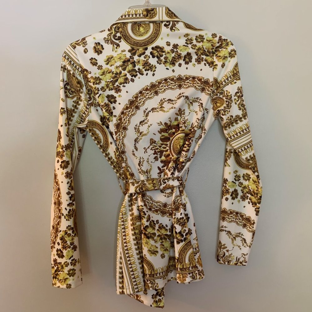 Fashion Nova Very Wealthy Blazer - Picture 3 of 3
